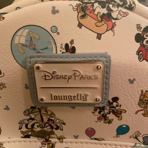 Disney Mickey Mouse back pack - Picture 4 of 11